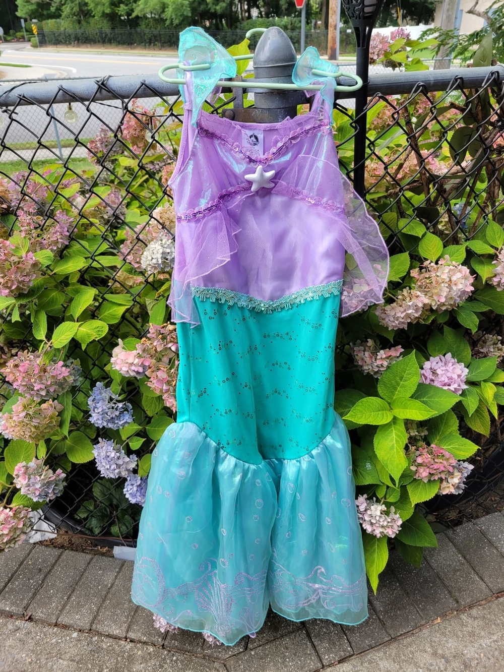 DISNEY STORE SZ 9-10Y VGUC shiny PURPLE GREEN LITTLE MERMAID ARIEL dress up